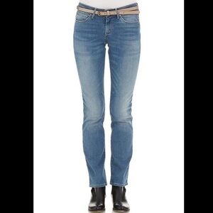 NEW Levi’s BOLD CURVE 27 Straight Jeans Medium‎ Wash